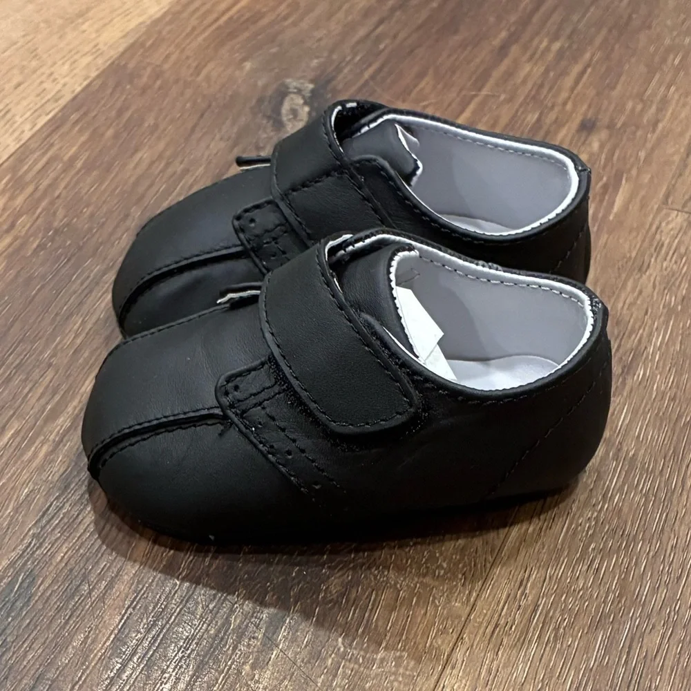 NWT Baby Deer Black Leather Dress Shoes Size 2 Baby
